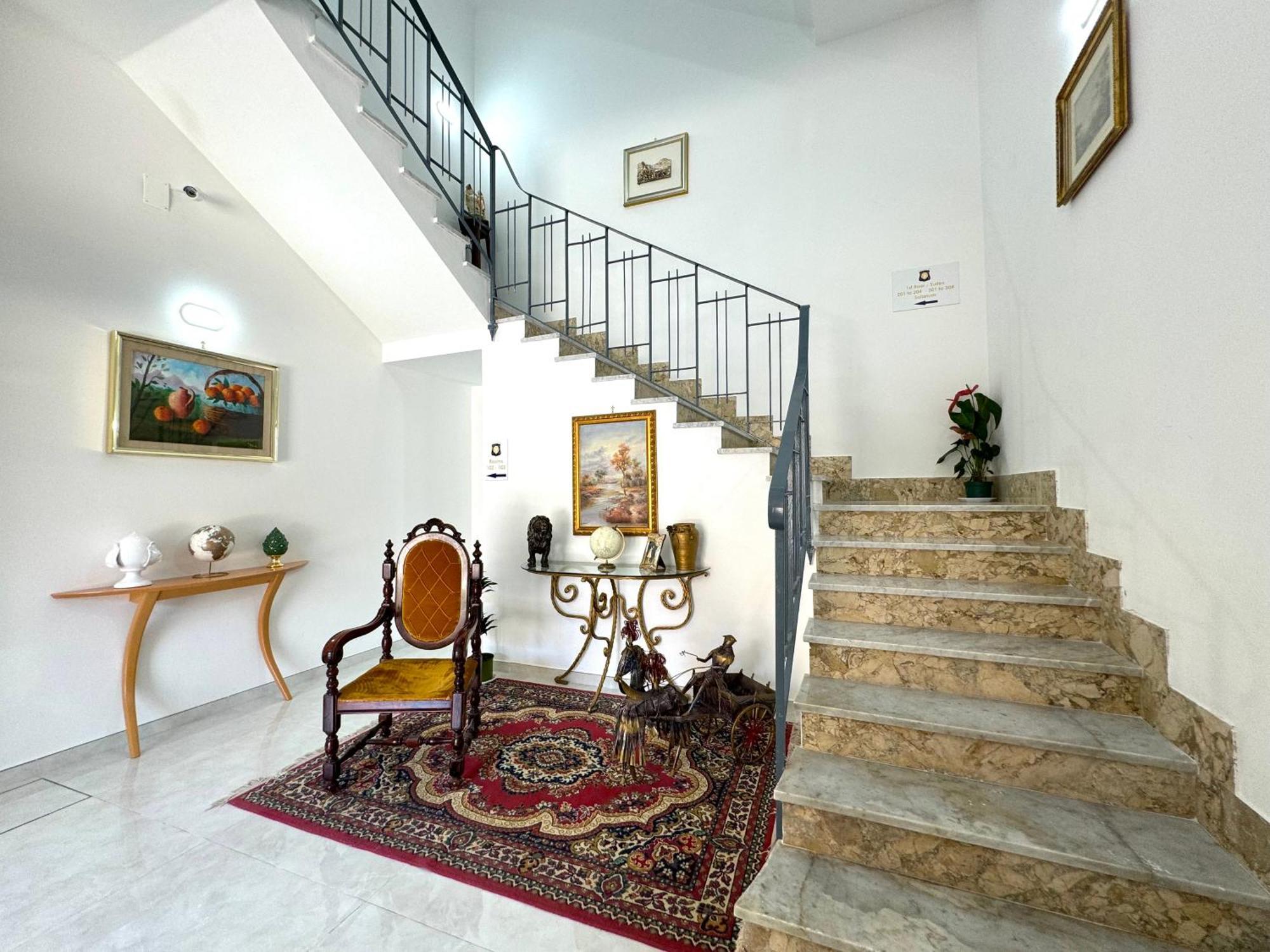 Casa Ferrante